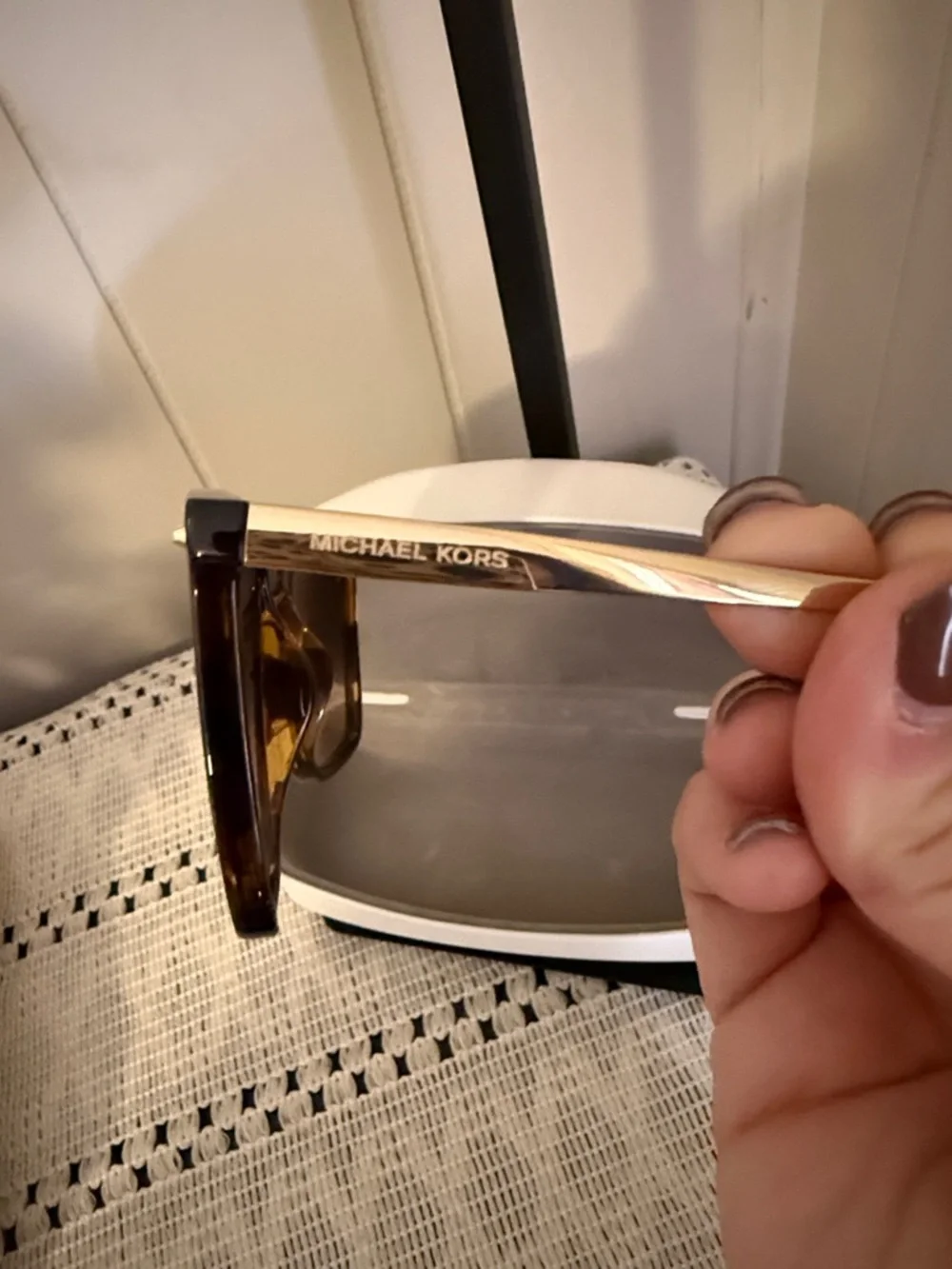 Michael Kors Classic Square Brown Tortoiseshell Sunglasses (NWOT) - Picture 2 of 4